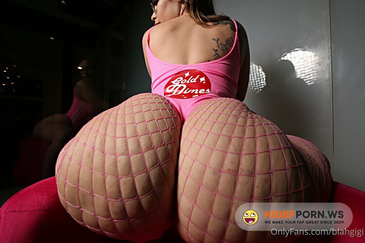 Onlyfans - Gigi Torres 459 [HD 720p]