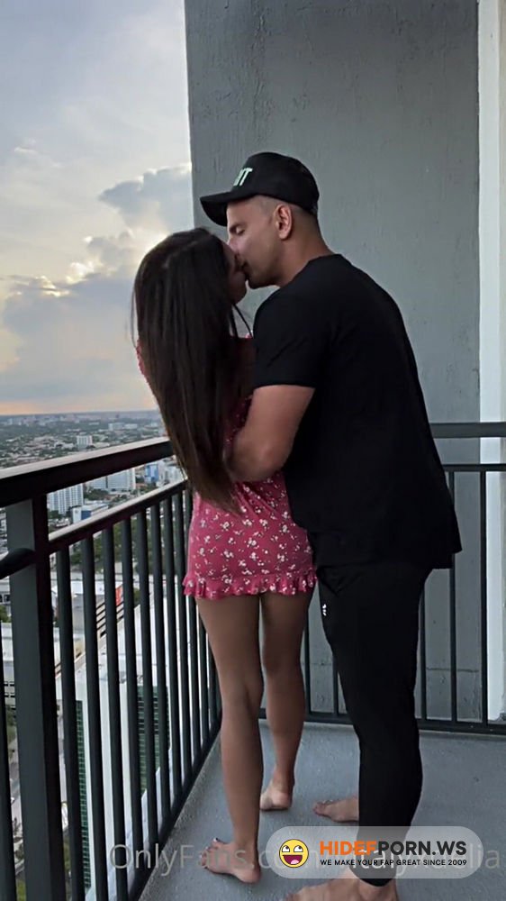Onlyfans - Delia Rose Balcony Sex Tape PPV Video Leaked [FullHD 1080p]