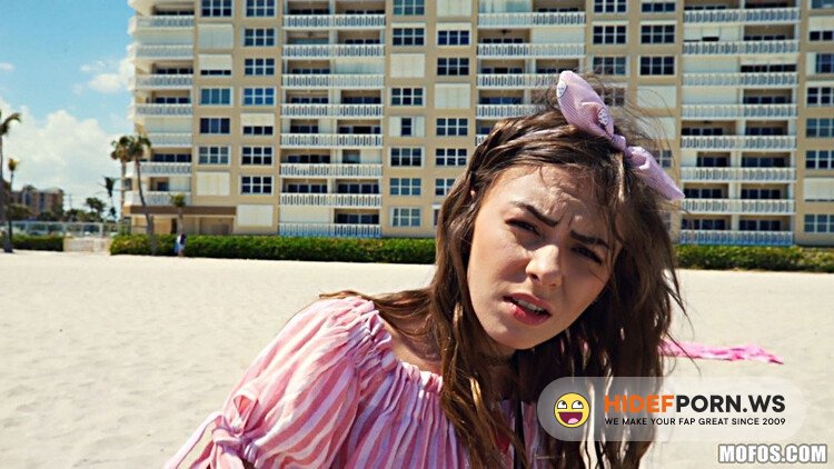 [MOFOSLab / Mofos] - Alex Blake - Serenading Ukulele Lay [Full HD 1080p]