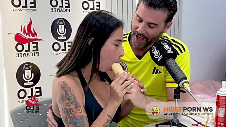 PornHub - Entrevista Con Picante Elo, Hablamos De Mi y Terminamos Cachondos - Jenifer Play [FullHD 1080p]