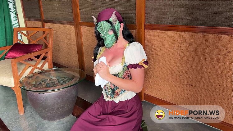 ManyVids - Sweetie Fox - The Lusty Argonian Maid Volume 1 TES [UltraHD/4K 2160p]