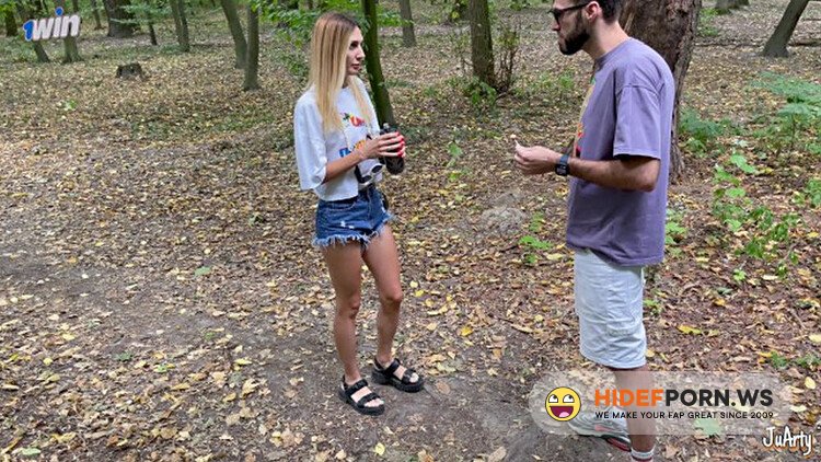 Modelhub - Devoted Fan Didn t Miss Her Chance To Fucking With a Famous DJ. [FullHD 1080p]