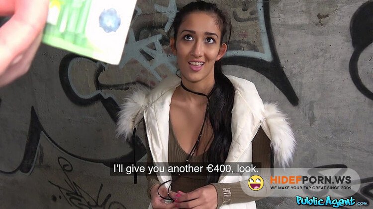 PublicAgent.com/FakeHub.com - Darcia Lee Aka Darce Lee - Darcia Lee Under A Bridge [HD 720p]