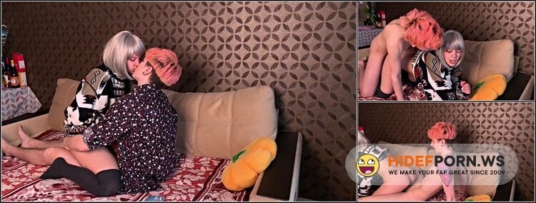 ModelsPorn - Hot Sex Of Two Teenagers In The Parents Apartment [FullHD 1080p]