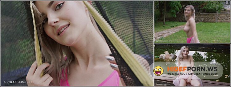 Ultra Films - Eva Elfie Wet Session With Eva Elfie [FullHD 1080p]