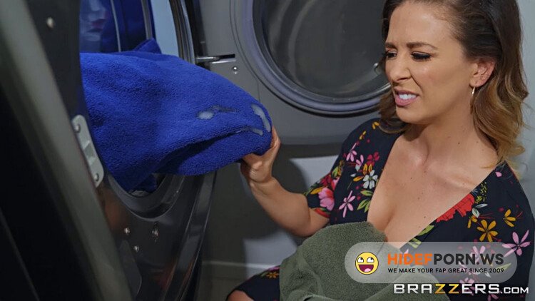 MilfsLikeItBig / Brazzers - Cherie Deville (Spring Cumming) [HD 720p]