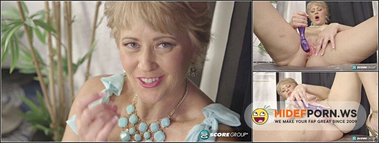 ScoreLand/MilfBundle - TRACY AND HER TOY [FullHD 1080p]