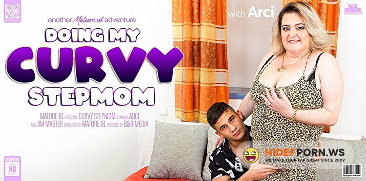 Mature.nl - Arci (46), Jim Master (20) - This horny toyboy loves doggystyling his curvy big booty stepmom [Full HD 1080p]