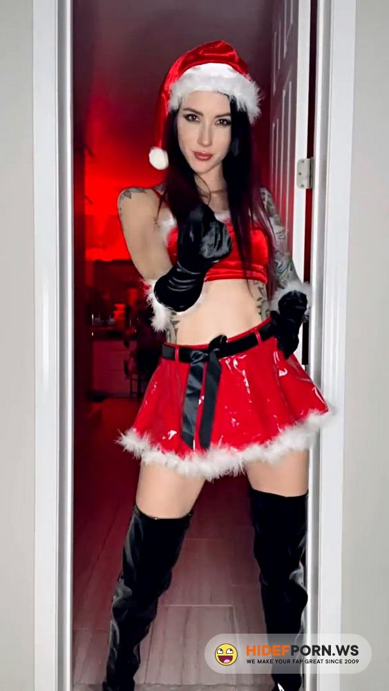 Onlyfans - Celina Smith Nude Big Tits Selfies And Video [FullHD 1080p]