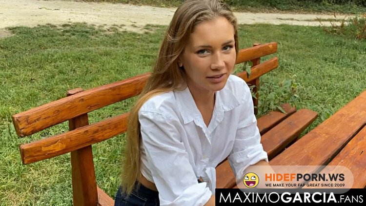 ModelsPorn - Anal Public Sex In The Car [FullHD 1080p]