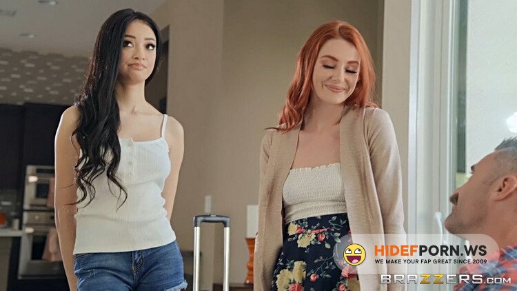 TeensLikeItBig / Brazzers - Lacy Lennon, Scarlett Bloom (Father's Day Gift) Father's Day Gift [Full HD 1080p]