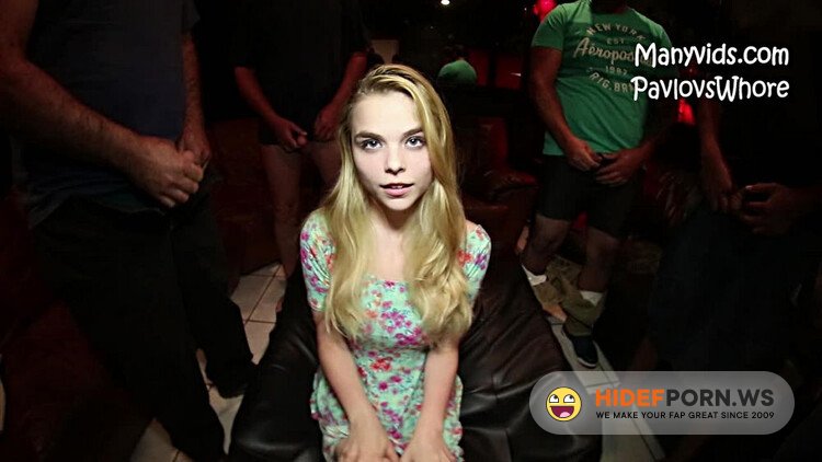 BukkakePorn - Cloe Palmer (PavlovsWhore) - 7 Man Gangbang and Bukkake at Theater [HD 720p]
