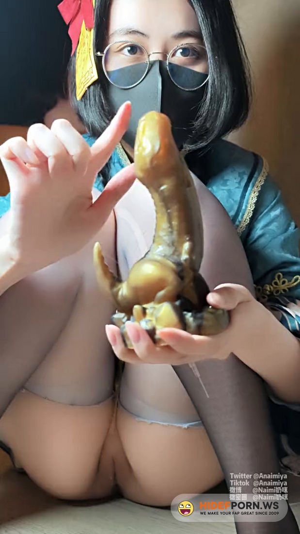 ModelsPorn - Chinese Vampire Girl Plays With Dragon Dildo [FullHD 1080p]