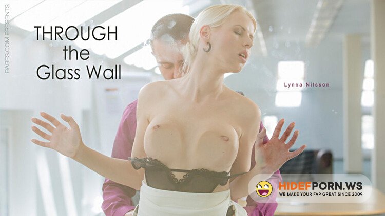 Babes - Lynna Nilsson (Through the glass wall) [HD 720p]