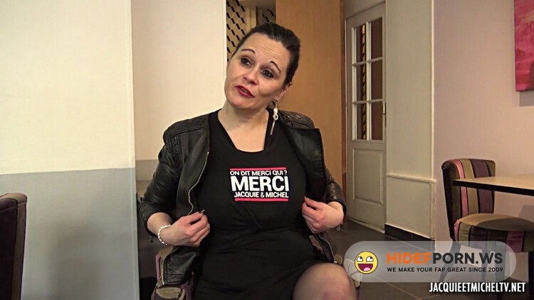 JacquieEtMichelTV - Julia - Julia, 36ans, Conseille JM A Tout Le Monde ! [FullHD 1080p]