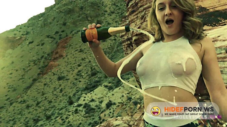 ModelsPornorg - Horny Hikers Caught Fucking In Public Twice! - Molly Pills - POV [FullHD 1080p]