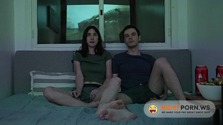 Cosplayphubcom - John and Sky - Hot Teen Friends Get Horny Watching a Movie And Can t Resist Fucking - Amateur Sex [FullHD 1080p]