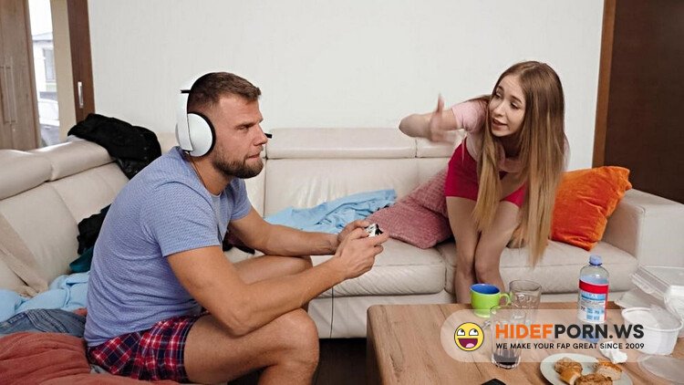 TeensLoveHugeCocks / RealityKings - Nata Ocean - Clean House, Dirty Fuck [Full HD 1080p]
