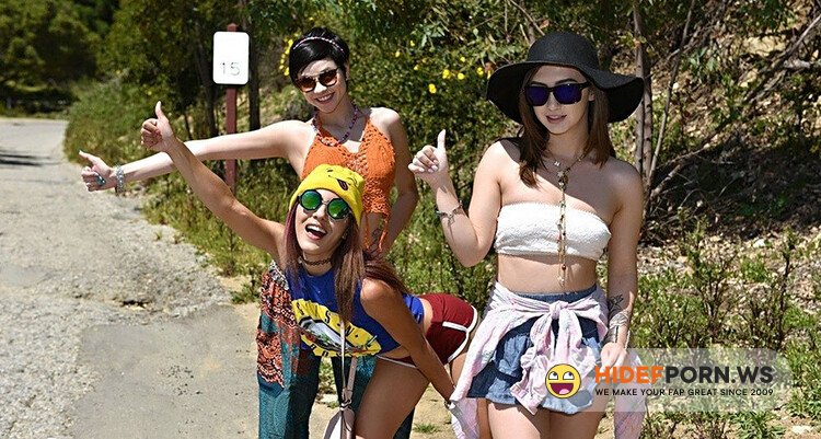 BFFS - Lily Jordan, Liv Revamped, Cadey Mercury (Coacharoo) [Full HD 1080p]