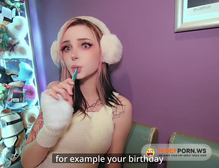 Cosplayphubcom - Met a Friend In a Shop. No Panties At The Mall. - Pinkloving ?? [FullHD 1080p]