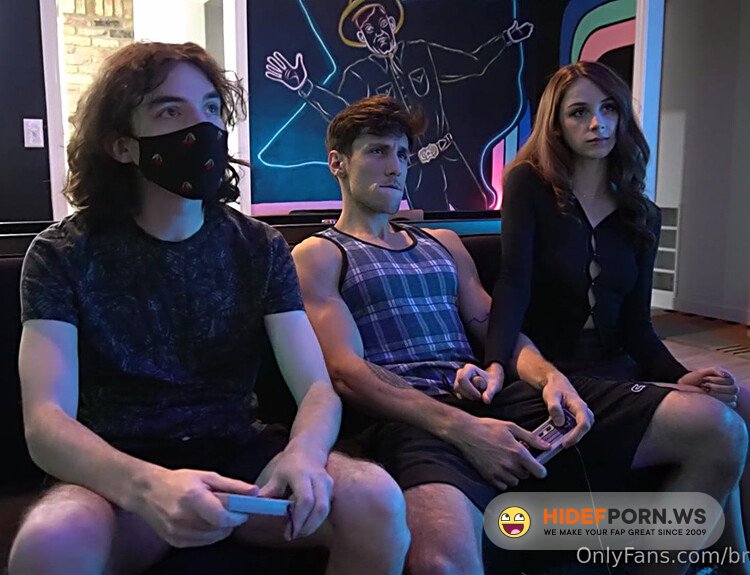 ModelsPornorg - Amateur Teens Having Hardcore Foursome Swinger Group Sex [FullHD 1080p]