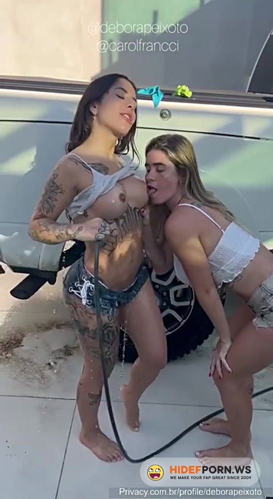 Onlyfans - Debora Peixoto Chupando a Buceta Da Amiga Gostosa Peladinha [HD 878p]