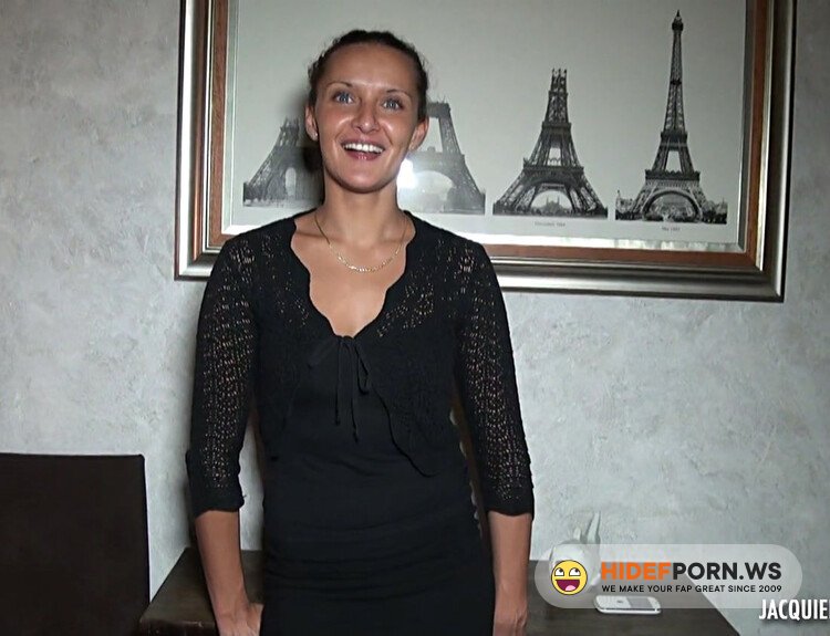 Jacquie Et Michel TV - Chloe Dorcel, Lula Boobs - Luxure A Paris - Chloe Et Lula [FullHD 1080p]