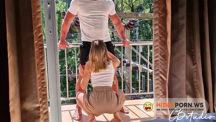 Pornhub - Mature Bitch Sucks Big Dick On The Balcony Cail Brodnevski [FullHD 1080p]