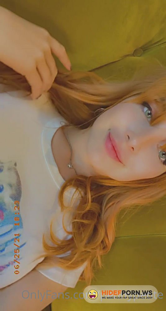 Onlyfans - Little Red Doll - Last Upload Glitched So Here It Is Again Collected My Final Assignment Of The Year And Got h [UltraHD 2K 1280p]