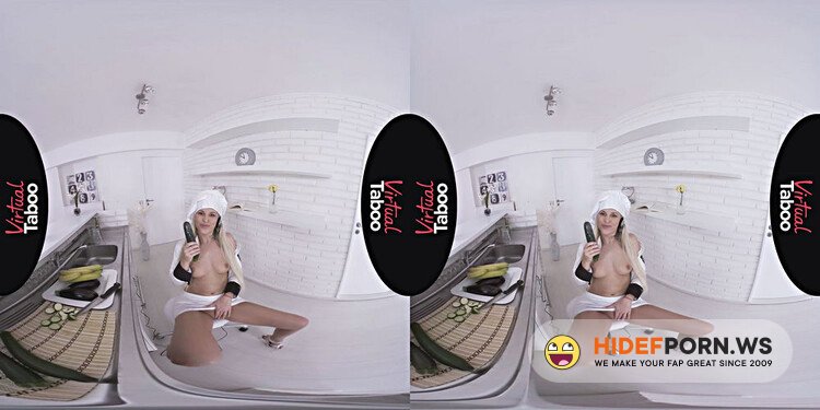 Privatehd - Lola Myluv - Cooking Veggies With Pussy Juice [UltraHD 4K 2700p]