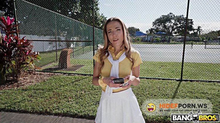 Dfusporn - Alexis James - Alexis Rides The Bus [FullHD 1080p]
