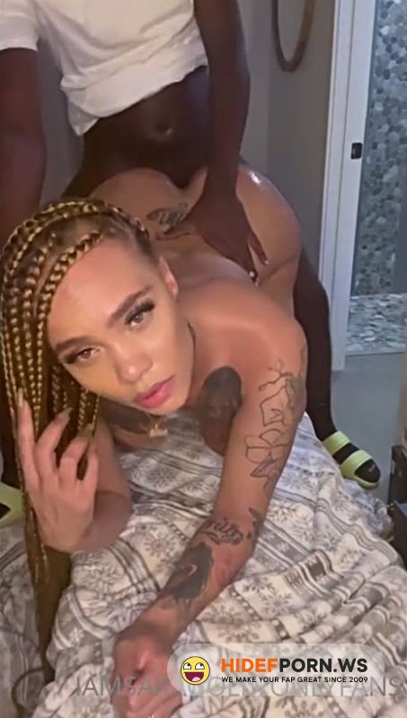 Onlyfans - Sara Gold [HD 720p]