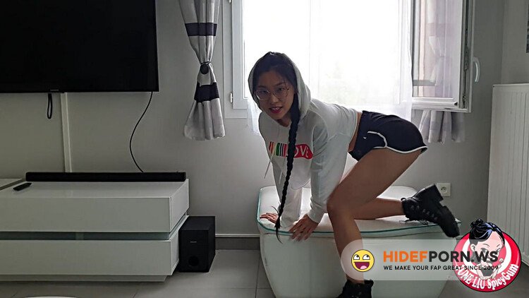 Onlyfans - June Liu - video-135 [FullHD 1080p]