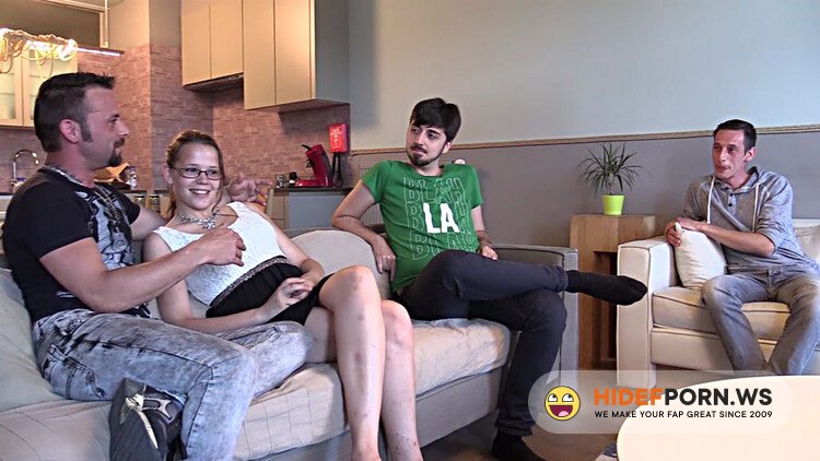 VurigVlaanderen/MeidenVanHolland - Gangbang Voor Agnes [HD 720p]