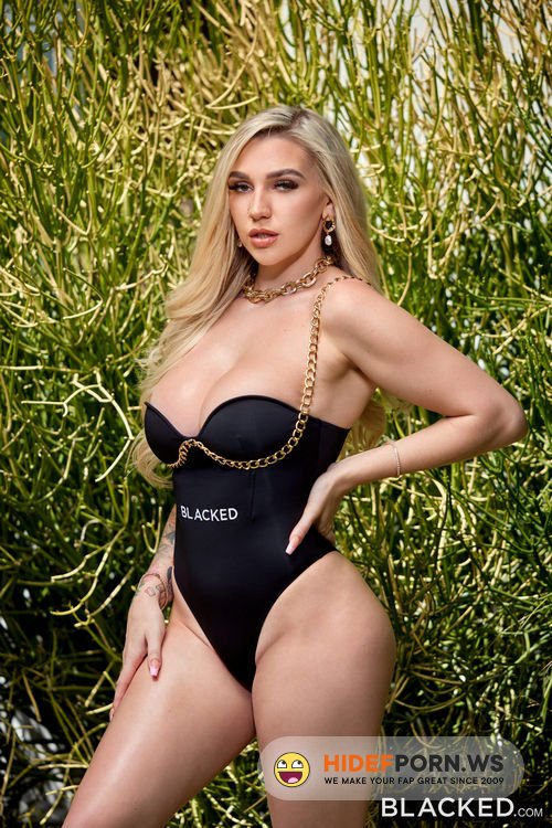 Blacked.com - Kendra Sunderland : Size Queen Kendra Needs A Real BBC To Please Her [FullHD 1080p]