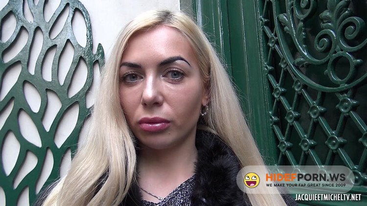 JacquieEtMichelTV.net/Indecentes-Voisines.com - Isabella Clark : Marina, Vodka Et Double Penetration [FullHD 1080p]