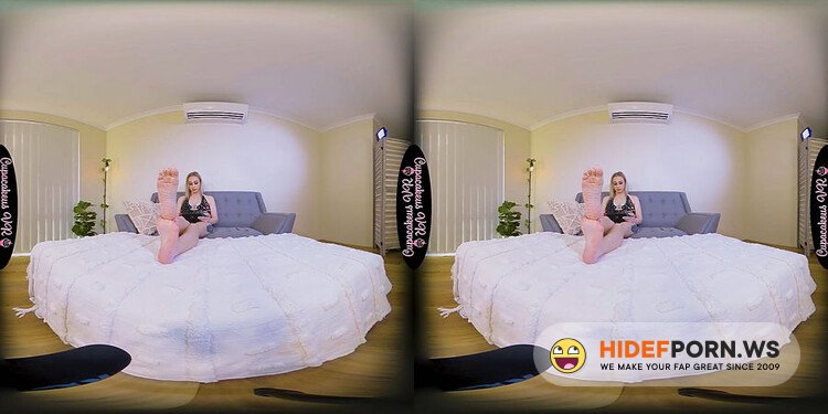 Pornhub - Egirl Shows Feet While Gaming VrPorn Studio Cupacakeus Cupacakeus [UltraHD/4K 2160p]