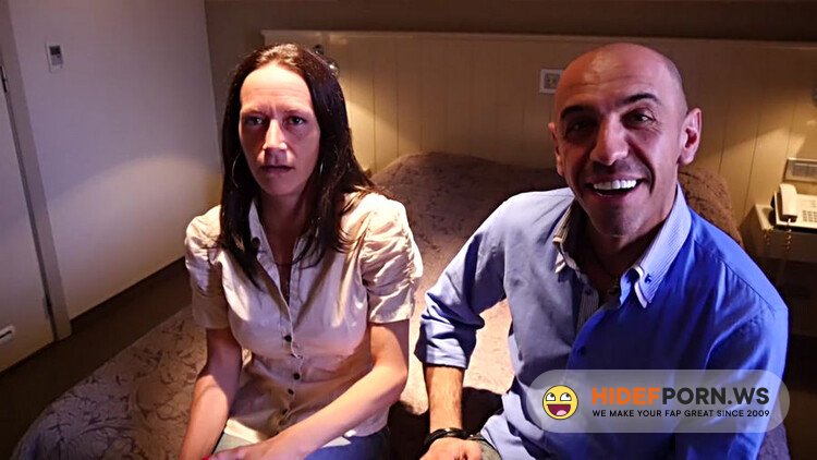 VurigVlaanderen/MeidenVanHolland - Celine Professioneel Doorgesmeerd [HD 720p]