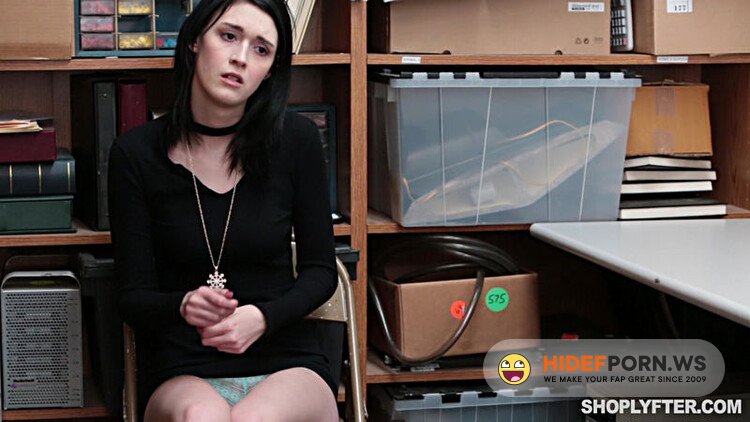 Shoplyfter - Ivy Aura - Case No [FullHD 1080p]