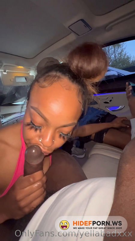 Onlyfans - Strip Club Parking Lot [UltraHD 2K 1280p]