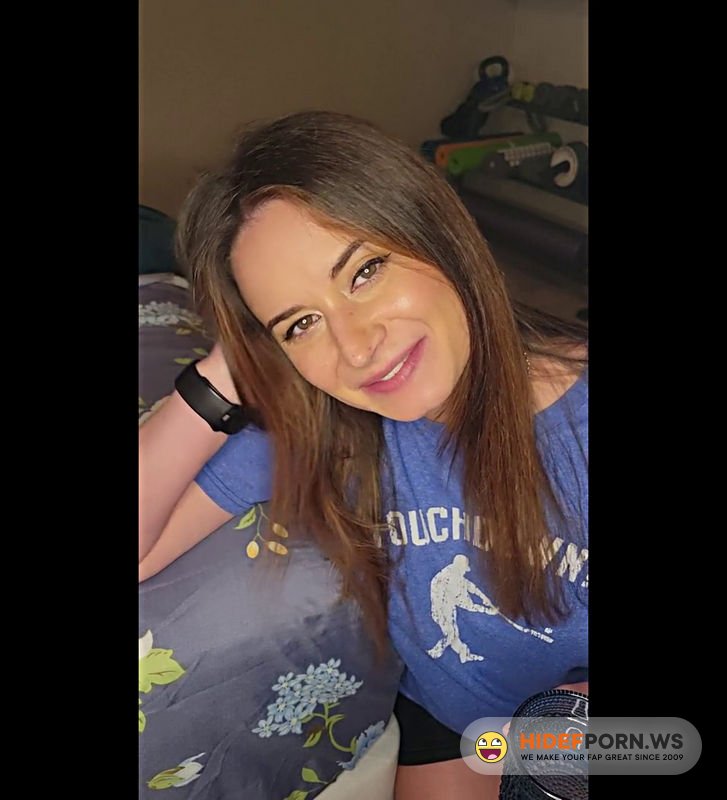 - FuckwDickandJane - Cheating Wife Fucks Coworker On FaceTime [FullHD 1080p]