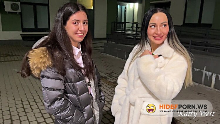 - Met With a Friend Of Two Beauties And Invited Home To Have Sex [FullHD 1080p]