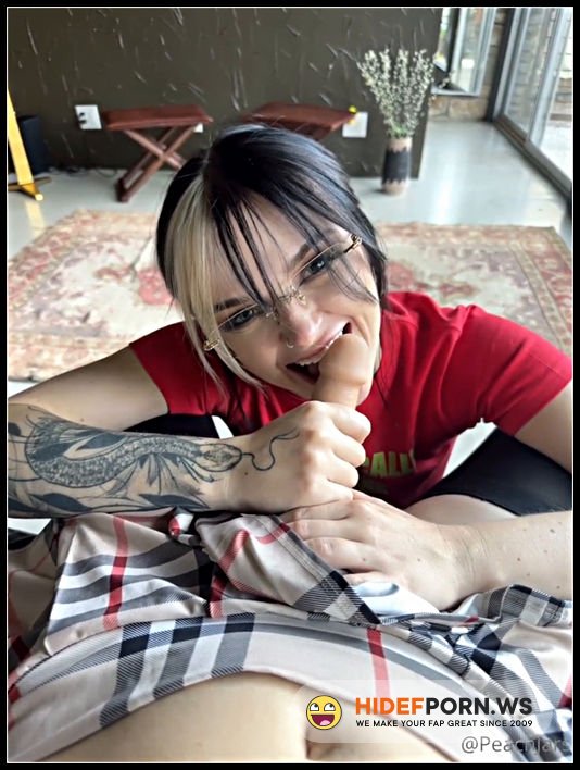 Onlyfans - PeachJars POV Dildo Blowjob Video Leaked [FullHD 1080p]