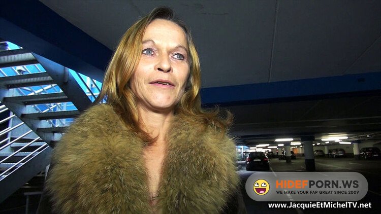 JacquieetMichelTV.net/Indecentes-Voisines.com - Elza : Sa toute premiere double a 48ans! [FullHD 1080p]