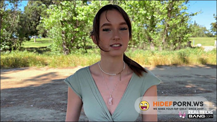 - Melanie Marie - Her Perks Are Perfectly Perky [FullHD 1080p]