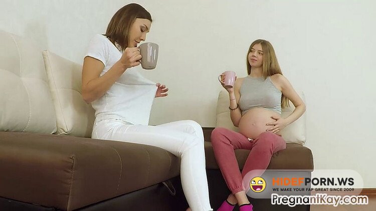Onlyfans - Me And My Cute Friend Admire Our Bodies Pregnant Mary [HD 720p]