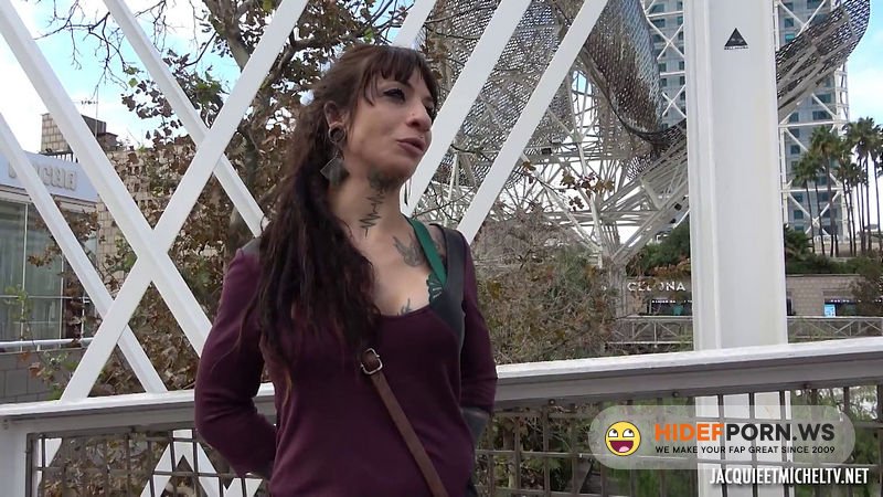 JacquieEtMichelTV.net/Indecentes-Voisines.com - Elea : Elea, 27, Came For A Change Of Scenery [FullHD 1080p]