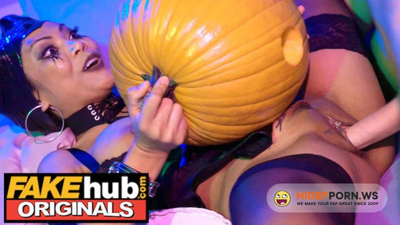 FakehubOriginals.com/FakeHub.com - Pumping Pumpkins  : Polly Pons [FullHD 1080p]