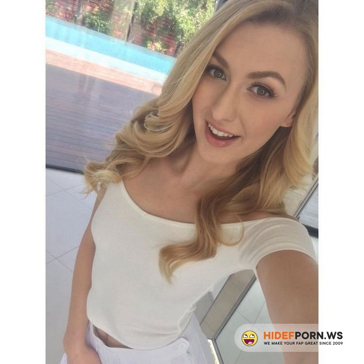 BananaFever.com - Alexa Grace: Hot Blonde Alexa's Modeling Gig With BananaFever [FullHD 1080p]