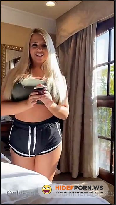 Nude Leaked - Summer Brookes Puts Cake On a Cock 720p [SD 720p] - 2025
